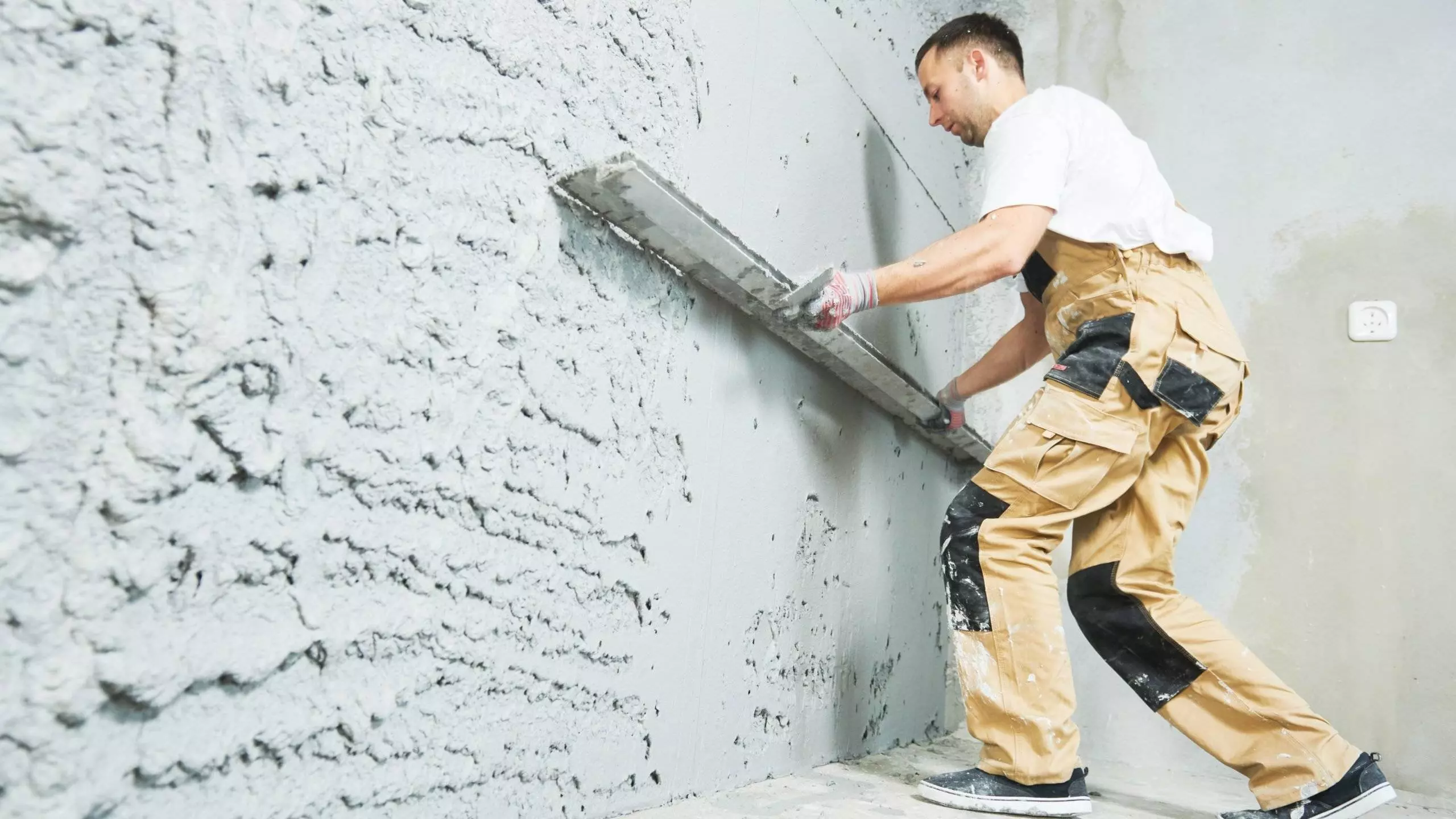 Недорогая штукатурка стен во Владивостоке: Качественно и доступно!